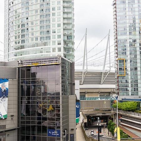 Heart Of Downtown 1 Bd Entire Condo - Pool, Gym, Parking, Office, Ac Vancouver Eksteriør billede